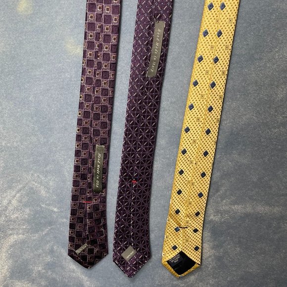 Bundle of 3 Daniel Cremieux 100% Silk Used Neckties. Made in the USA. - Picture 3 of 3